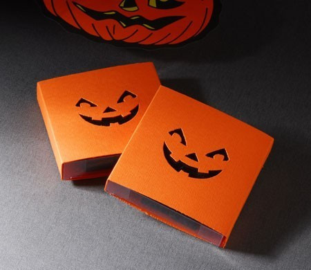 Scatolina per Halloween con...