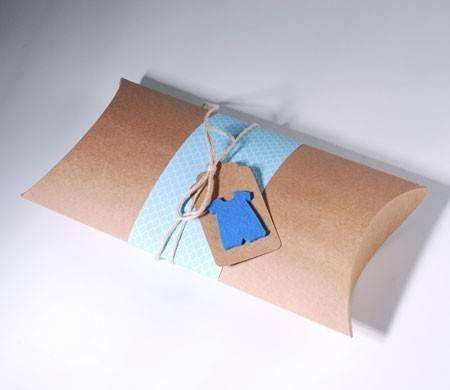 Scatola regalo per abbigliamento da bambino