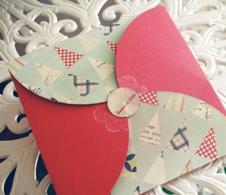 Scatola decorata con scrapbooking