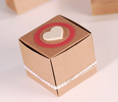 Scatola regalo automontante 