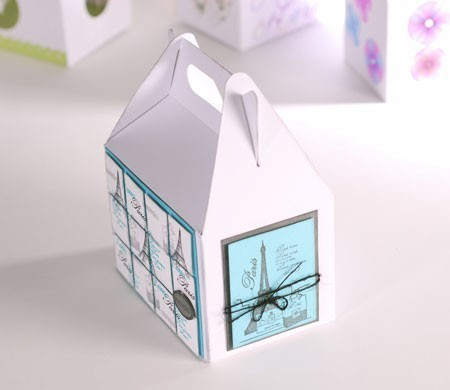 Scatola da pic-nic decorata con scrapbooking