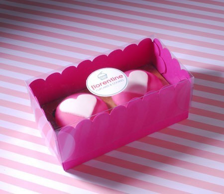 Scatola per due cupcake con etichetta Scatola per due cupcake con etichetta