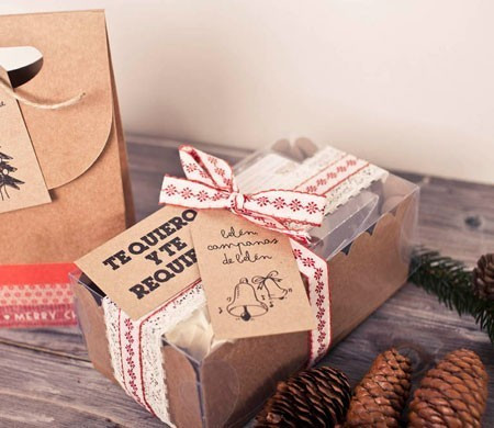 Scatola per due cupcake di Natale