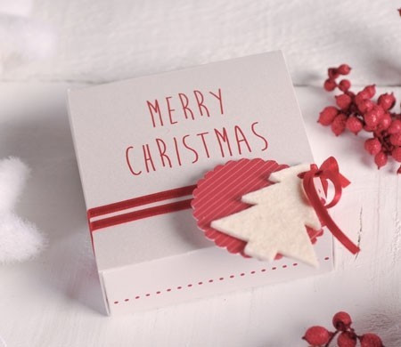 Scatolina quadrata per piccoli regali di Natale
