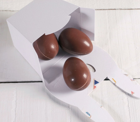 Simpatica scatola a forma di coniglio per Pasqua