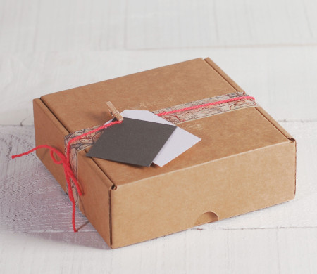 Caja de envíos pequeña...