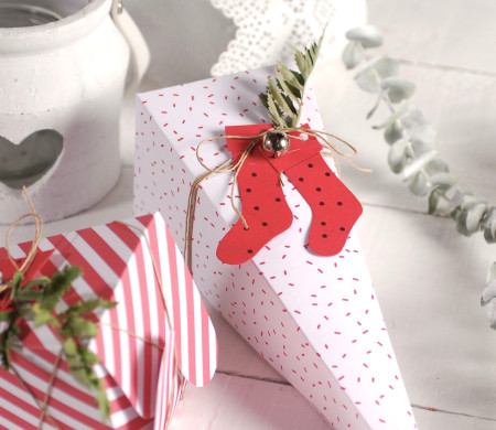 Scatola a Cono in Bianco e Rosso, per Natale