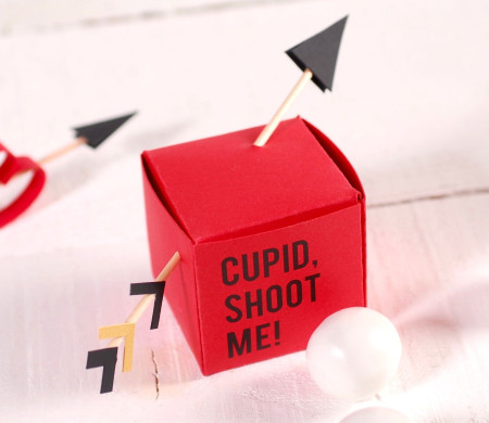 Scatolina con frecce di Cupido