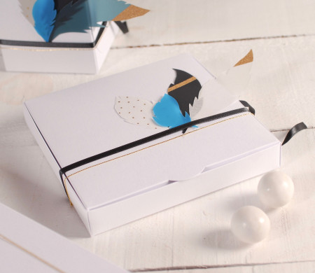 Scatola regalo piatta con...