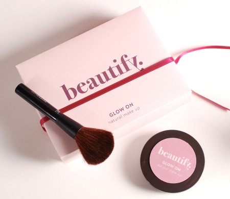 Packaging rosa per prodotti in polvere Packaging rosa per prodotti in polvere