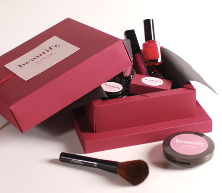 Scatola regalo da trucco rossa