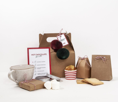 Scatola da picnic in cartone per l'evento H&M