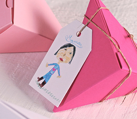 Scatole regalo piramidali 