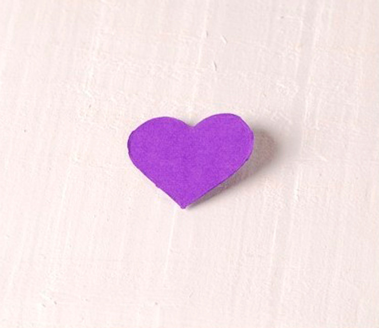 10 cuori in cartone