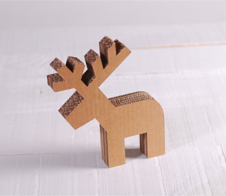 Renna in cartone per le decorazioni di Natale