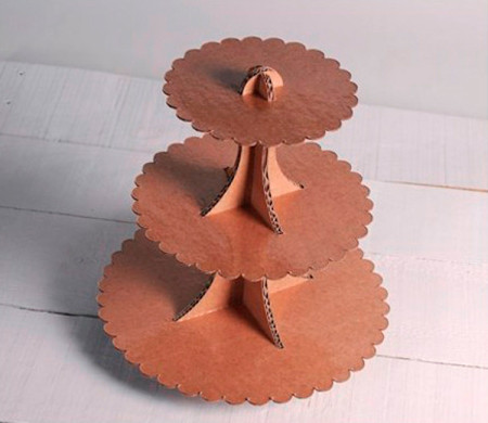 Espositore in cartone per cupcake e torte