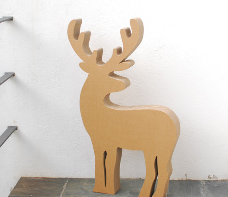 Renna decorativa in cartone, ideale per Natale