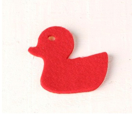 Simpatica decorazione in feltro a forma di paperella per i regali