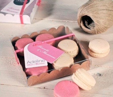 Piccola scatola con coperchio trasparente