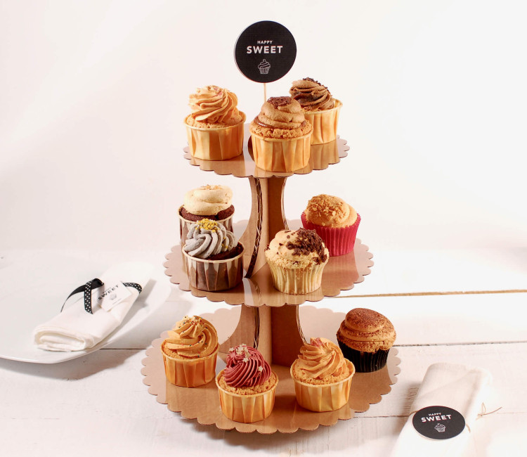 Espositore in cartone per cupcake e torte Espositore in cartone per cupcake e torte