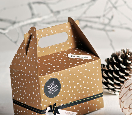 Scatola regalo con stampa per Natale