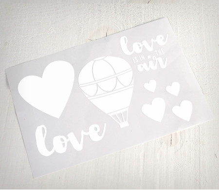 Vinile decorativo "Love is in the air"
