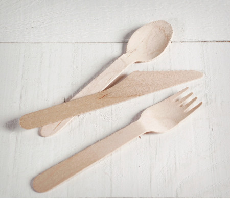 Set di posate in legno