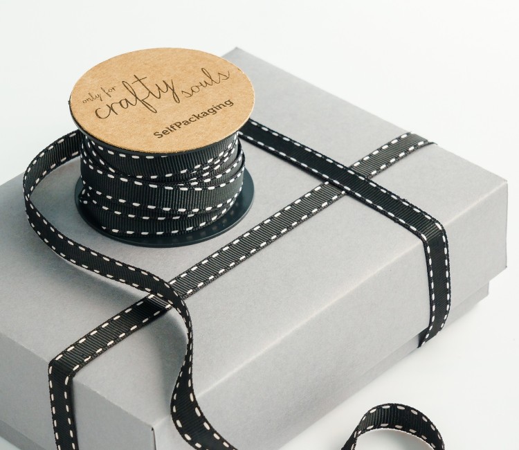 Nastro gros-grain nero a pois Nastro gros-grain nero a pois