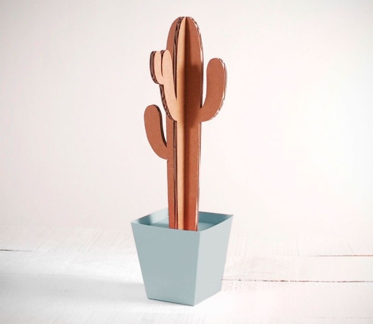 Cactus Alto di Cartone in Vari Colori!