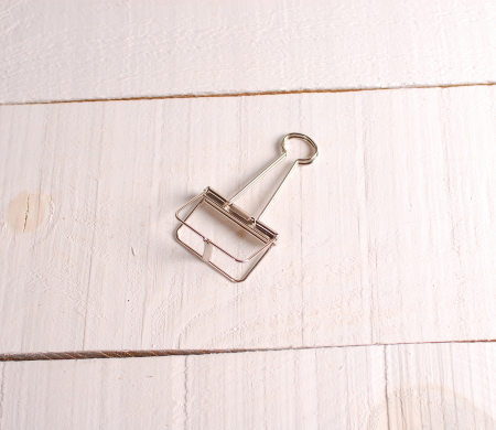 Clip pinza metallizzata