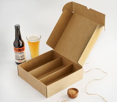 Scatola piatta con holder per birre