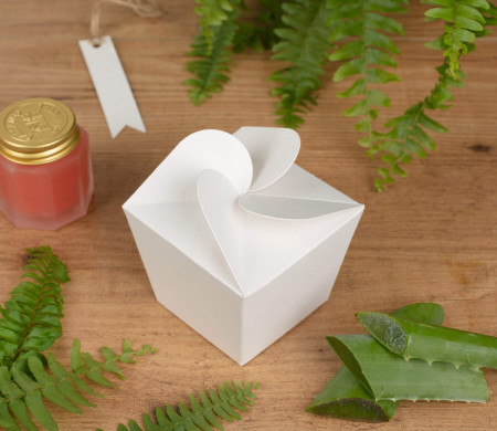 Originale Scatola per Creme a Forma di Fiore