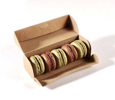 Scatola allungata con coperchio per macarons