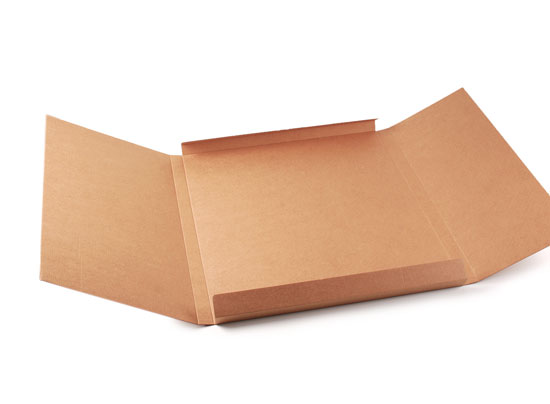 Carpeta in cartone grande per spedizioni