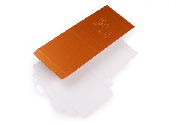 Scatola con fascia intagliata